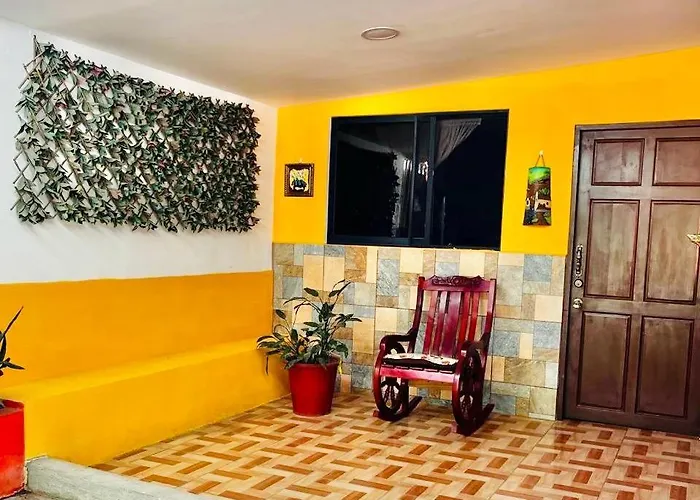 El Almendro Apartment